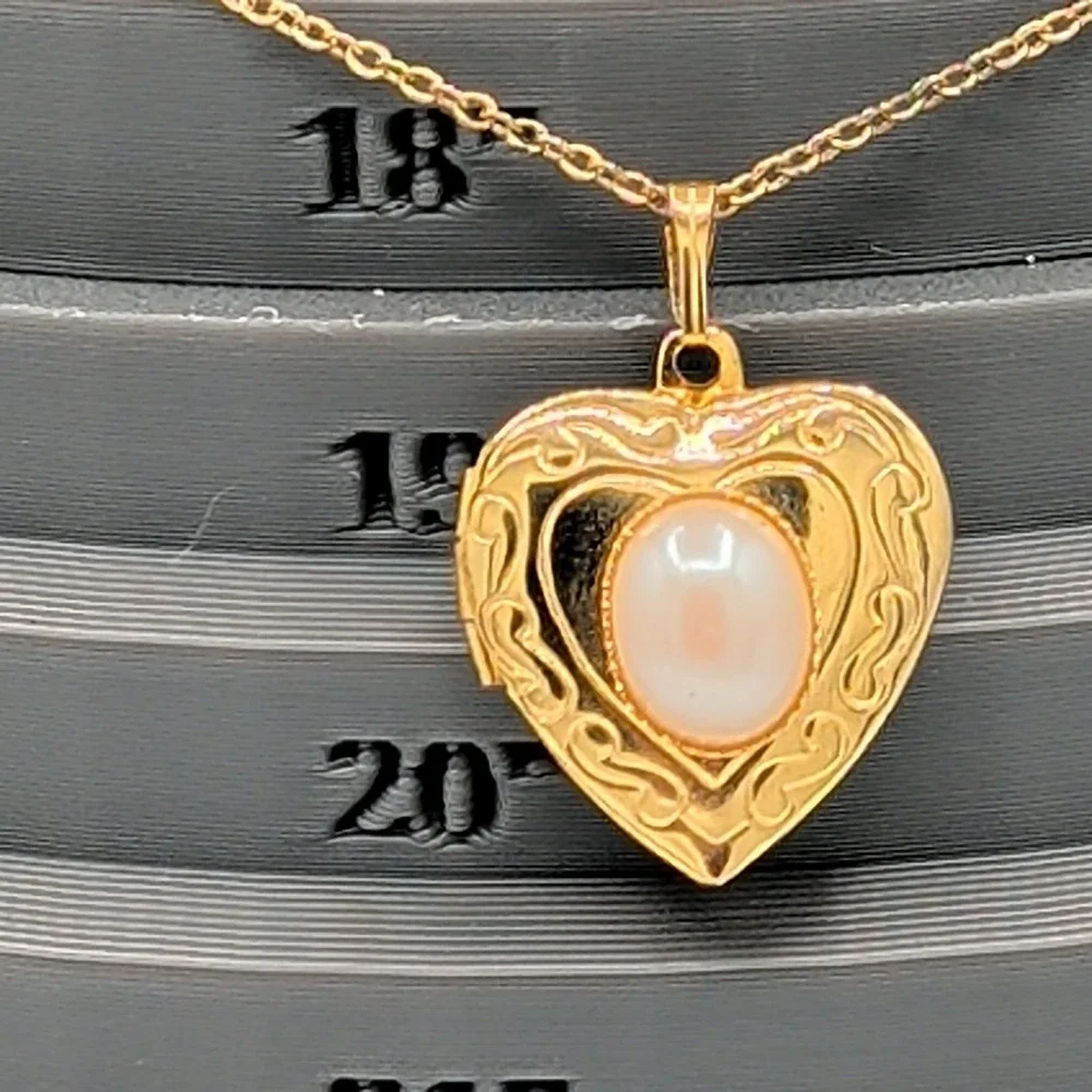 Vintage Gold Tone Faux Pearl Heart Locket Necklace Etched Scroll 18
